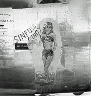 Asisbiz 44 50732 B 24M Liberator 15AF 456BG746BS Sinfull Cindy in Italy 1944 01